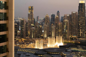 Luxury 3 Bedroom Corner Apartment - Stunning 270 Degrees Views - Burj & Fountain Views! 3 Balconies, 5 Minute Walk to Dubai Mall, Great Gym, Yoga Room